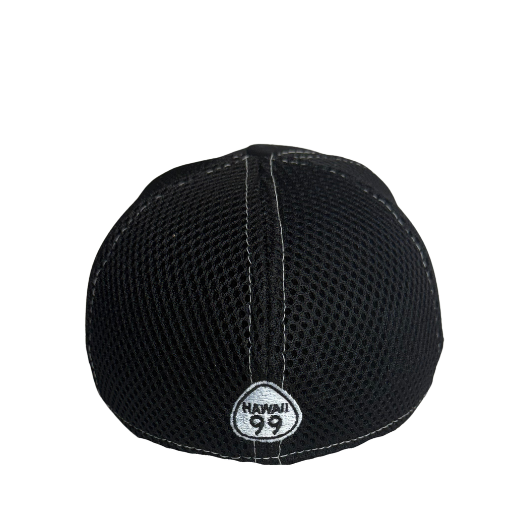 Makau Hook Fitted Hat